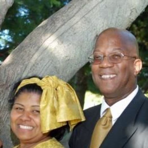 Meet your Posher, Michele - Picture 1 of 1